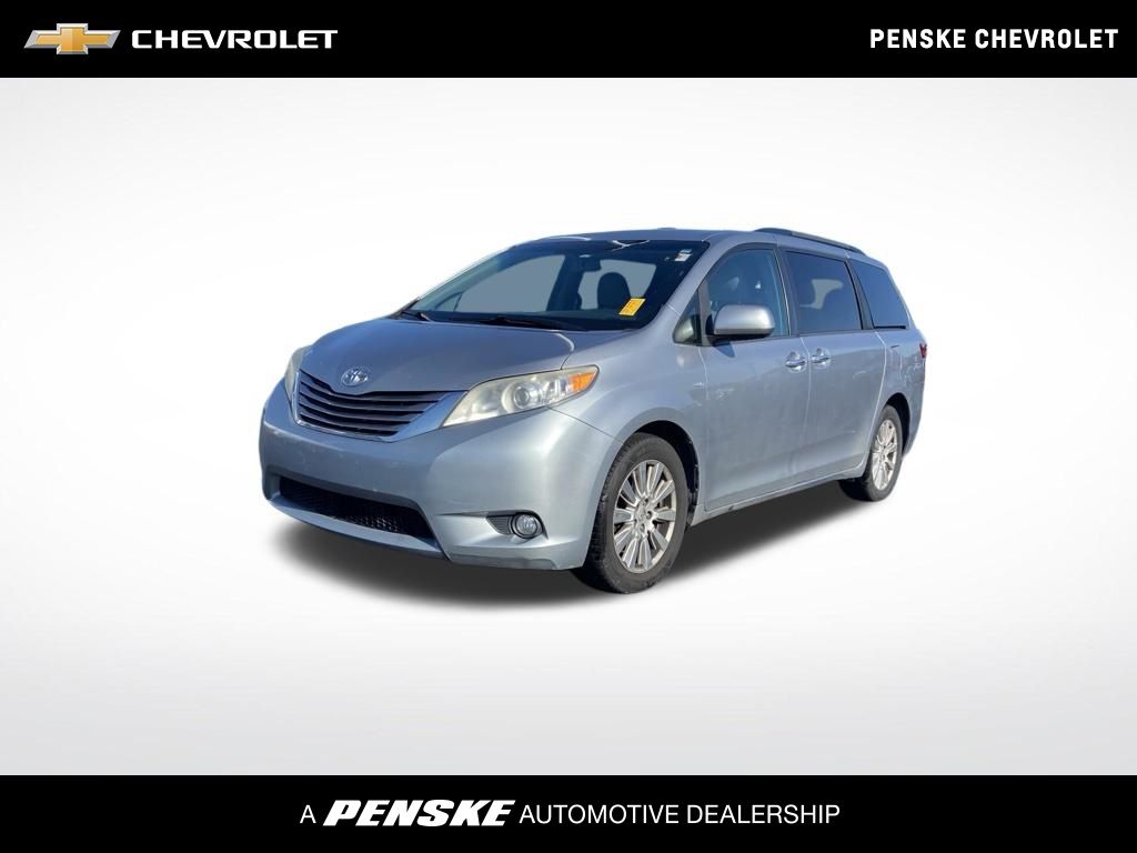 2017 Toyota Sienna XLE -
                  Indianapolis, IN