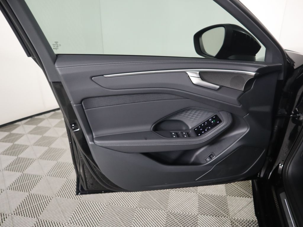 Thumbnail: 2026 Audi A6 - 26