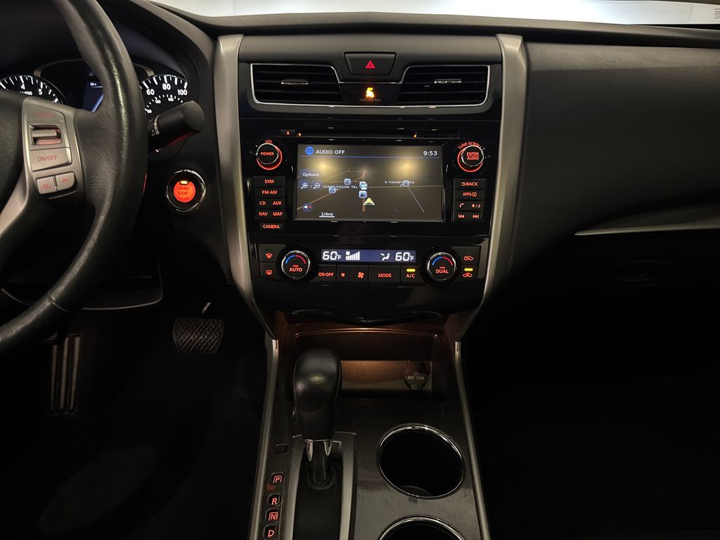 Used 2015 Silver Nissan 2.5 SL image 24