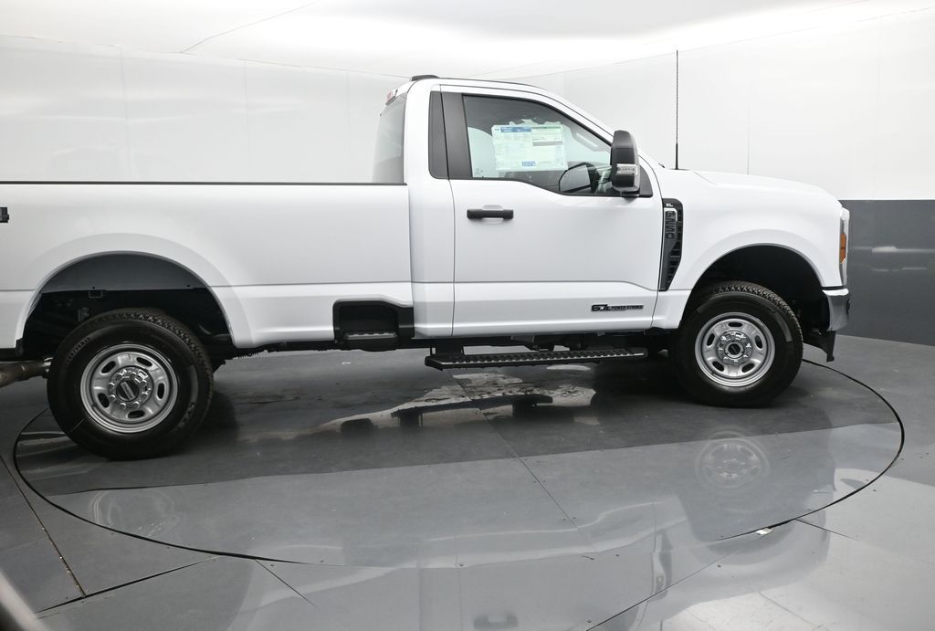 2026 Ford F-250 XL photo 6