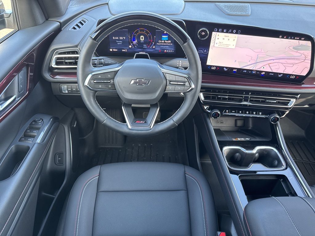 View vehicle photo 5