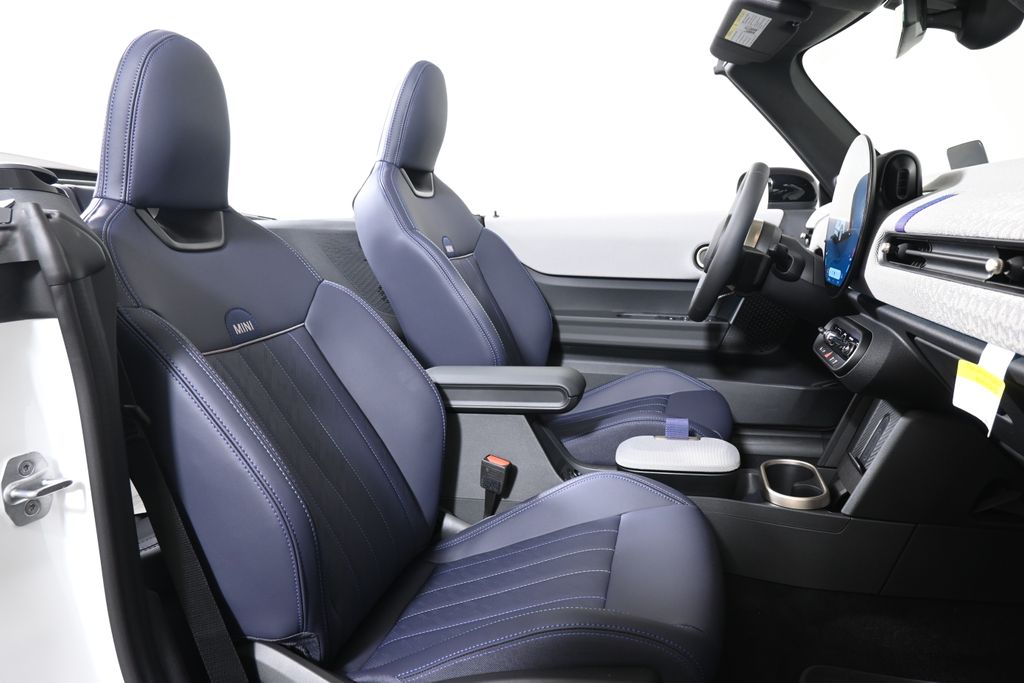 Thumbnail: 2026 MINI Cooper - 27