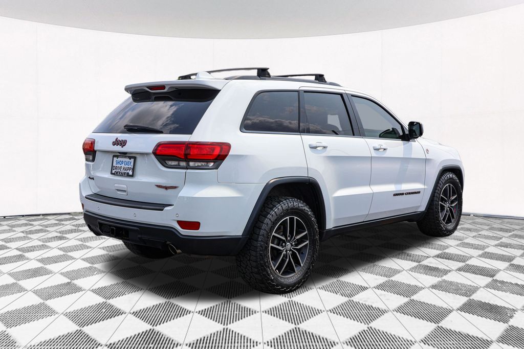 2018 Jeep Grand Cherokee Trailhawk 9