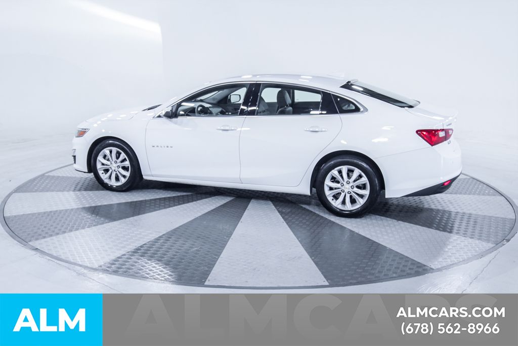 Used 2025 White Chevrolet LT image 5