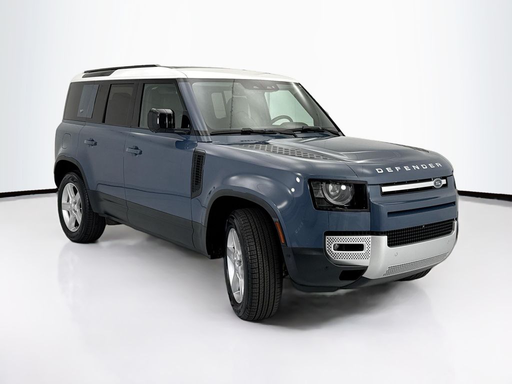 Thumbnail: 2022 Land Rover Defender - 3