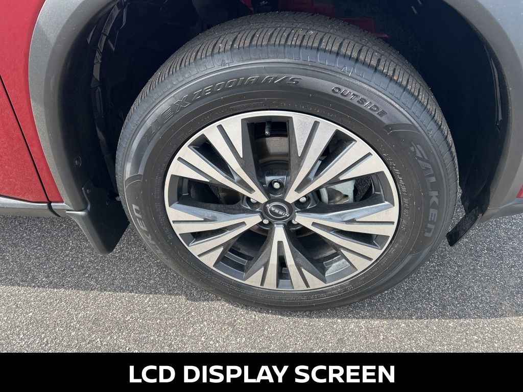 2023 Nissan Rogue SV - 9