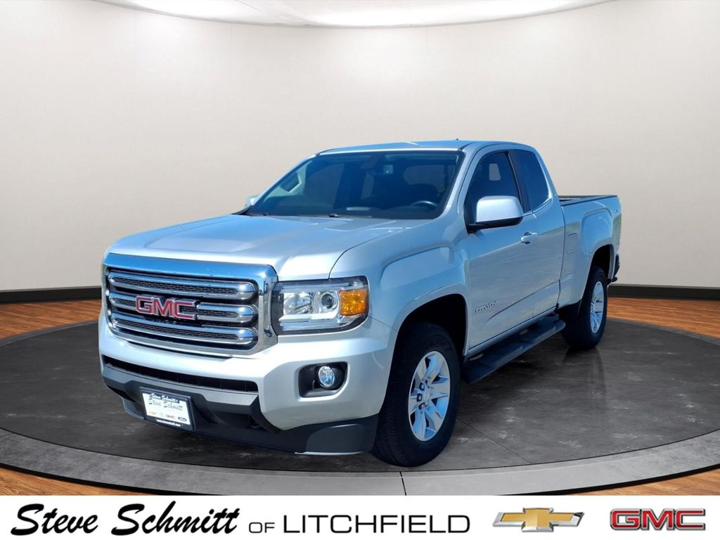 Quicksilver Metallic 2017 GMC Canyon Pickup Truck Four-Wheel Drive 8-Speed Automatic