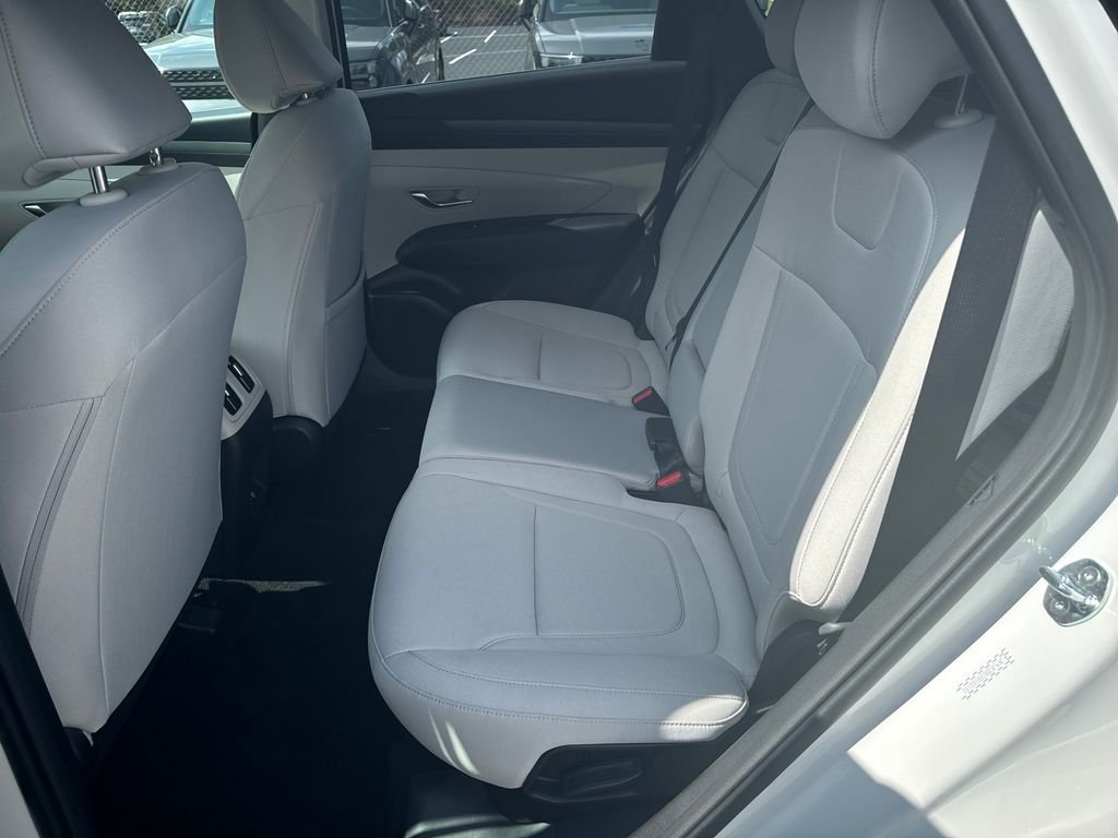 2025 Hyundai Tucson SEL - 10