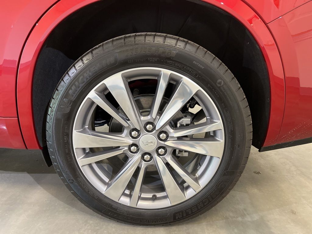 used 2025 Cadillac XT6 car, priced at $52,995