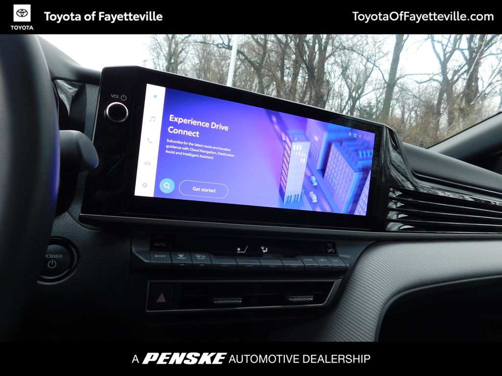 Thumbnail: 2025 Toyota Camry - 10