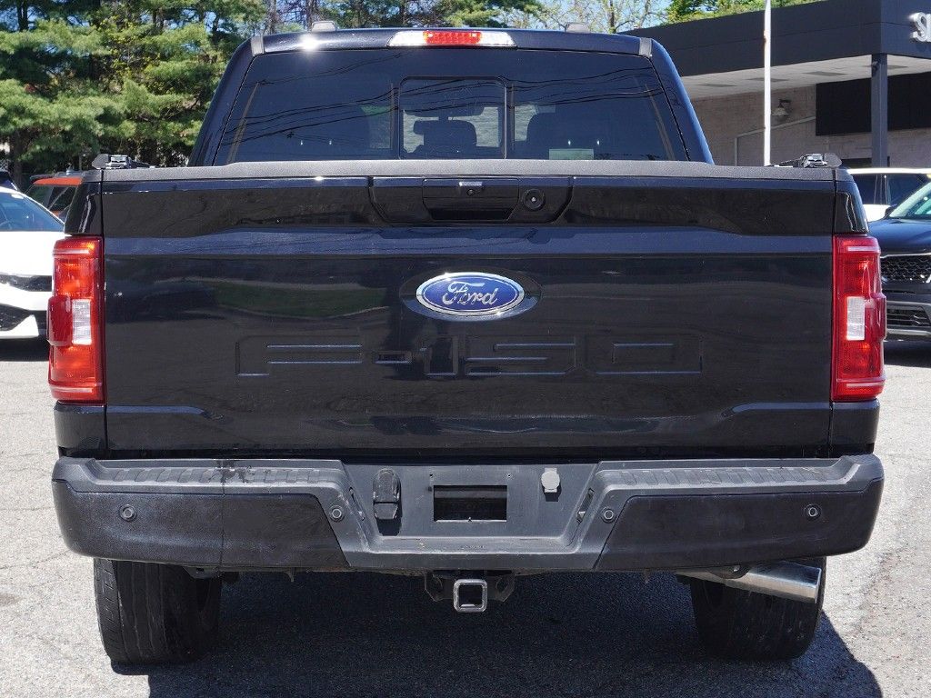 Used 2023 Black Ford XLT image 14
