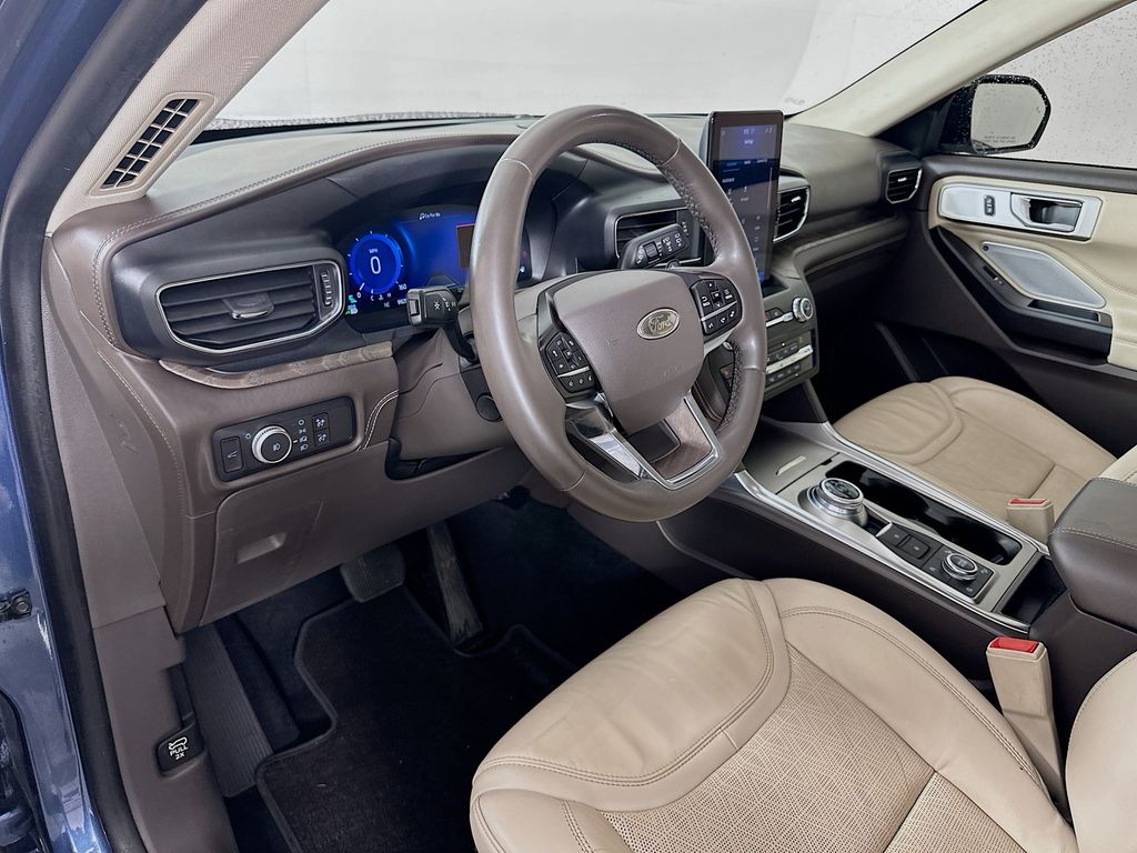 Thumbnail: 2020 Ford Explorer - 9