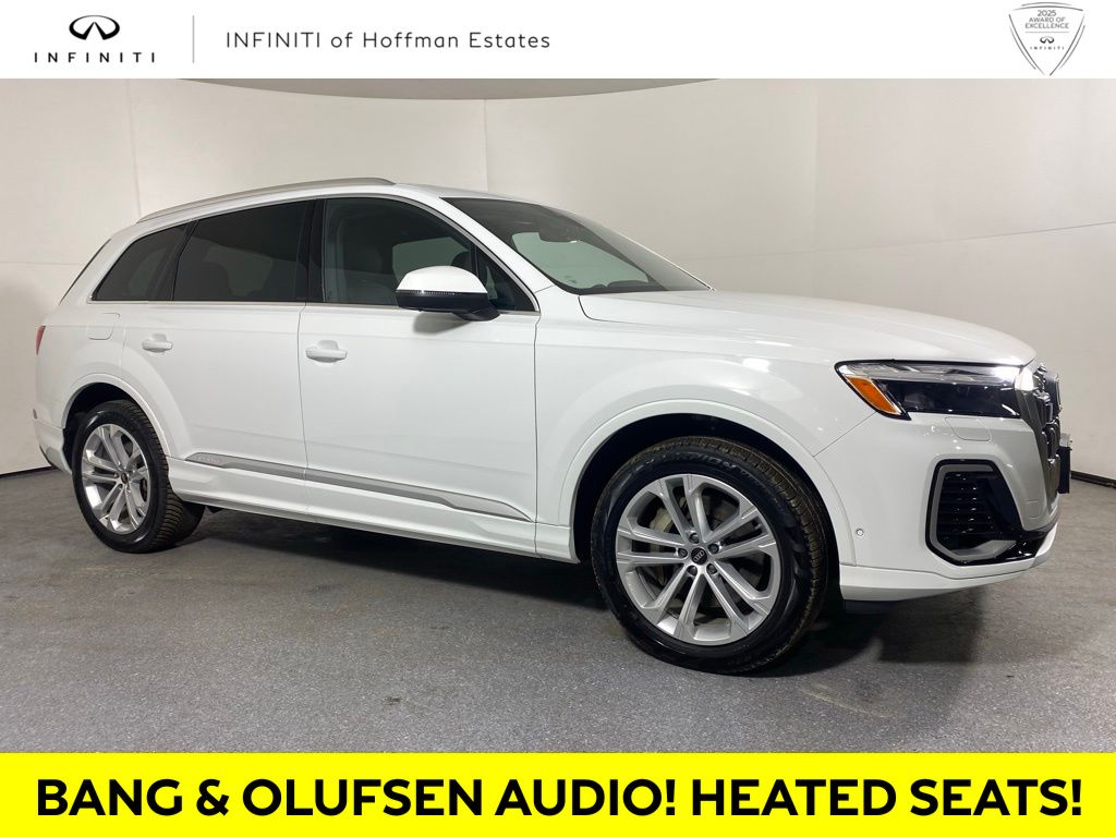 Carrara White 2025 Audi Q7 quattro Premium Plus 55 TFSI SUV / Crossover All-Wheel Drive 8-Speed Automatic
