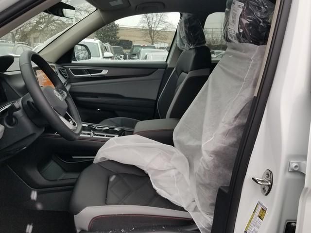 new 2026 Volkswagen Atlas car, priced at $51,828