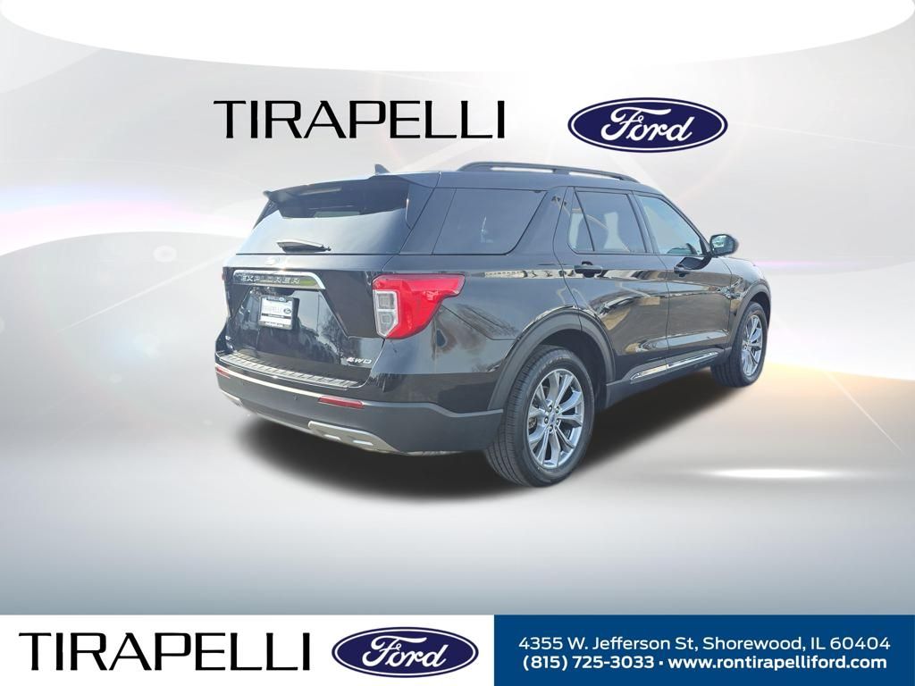 Certified Used 2023 Black Ford XLT image 9