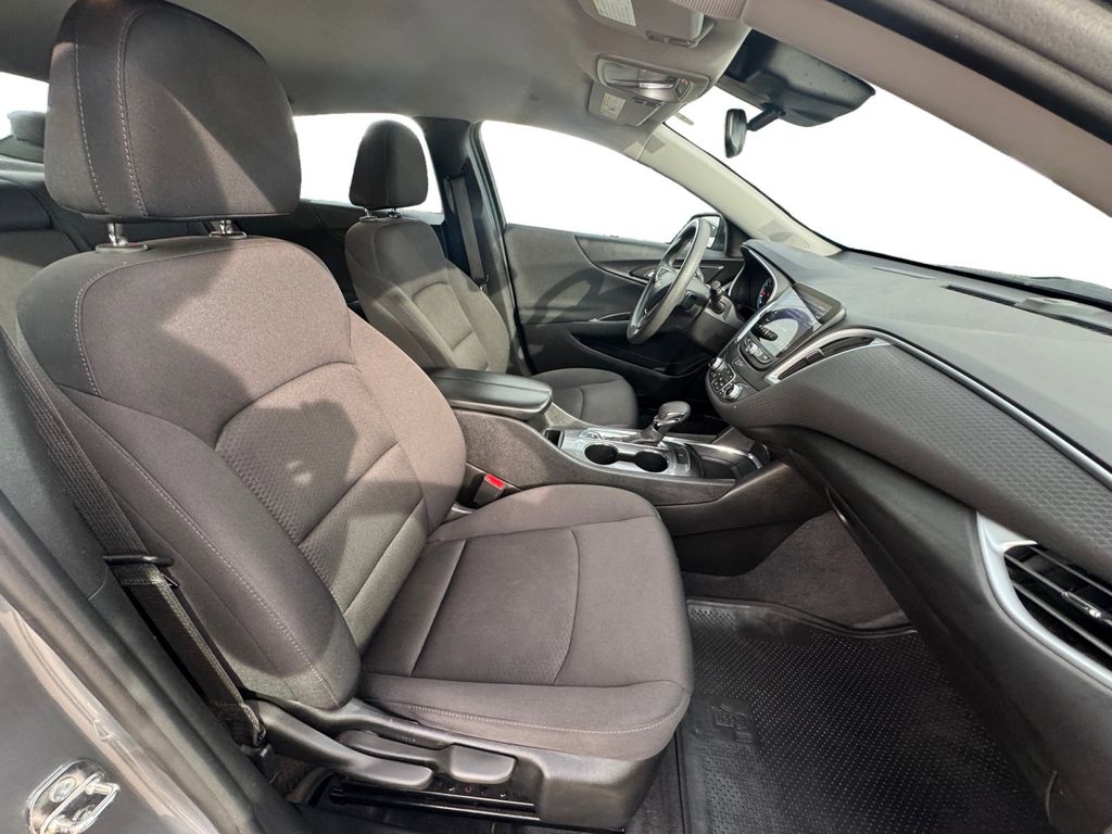 Used Car 2023 Chevrolet Malibu  Lt For Sale Under $20,000 In Round Rock, Texas