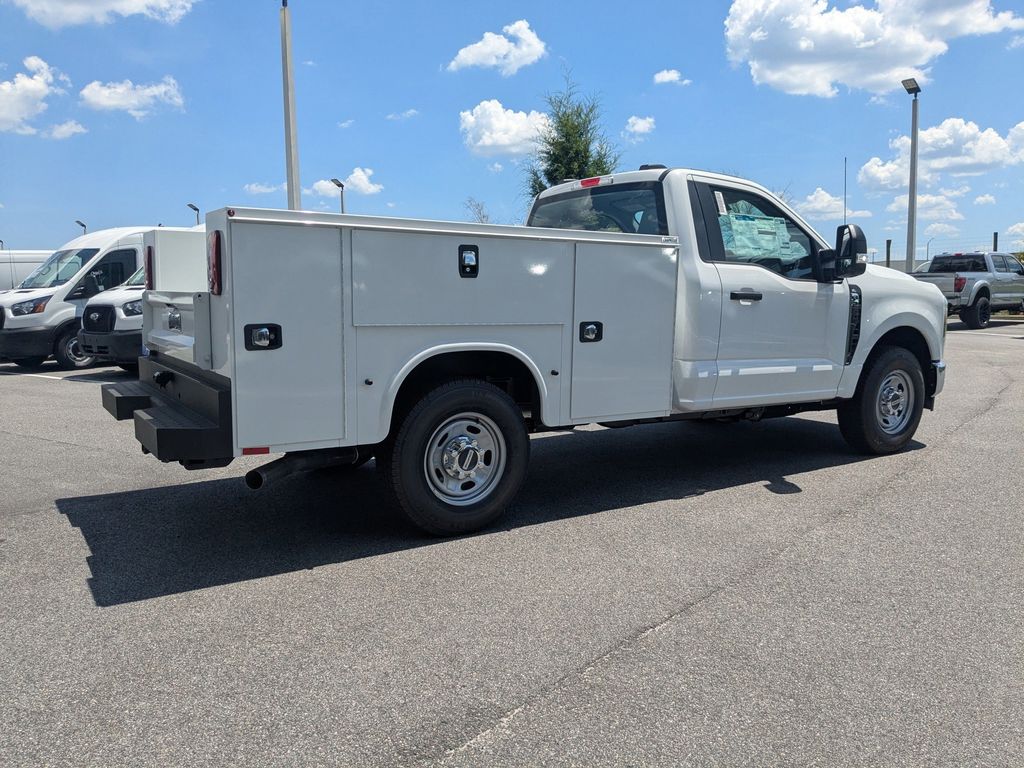 2025 Ford F-250 Super Duty XL