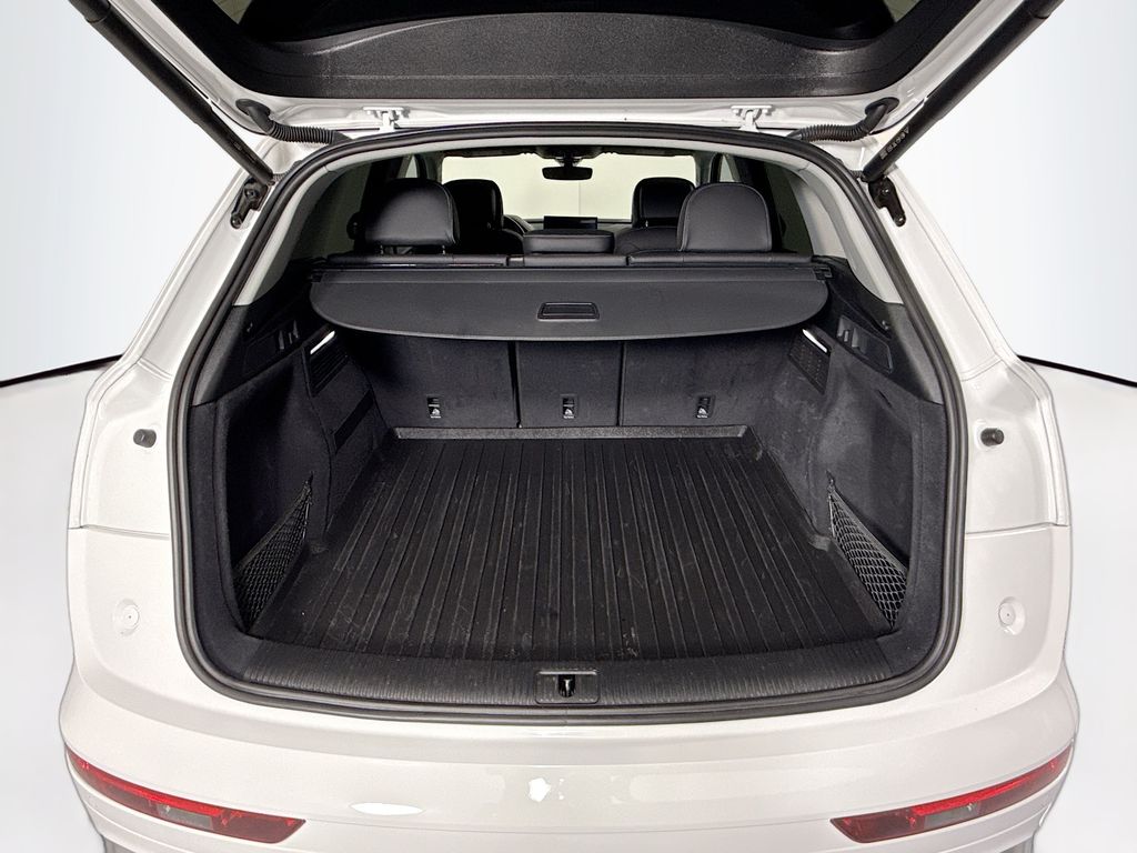 Thumbnail: 2023 Audi Q5 - 29