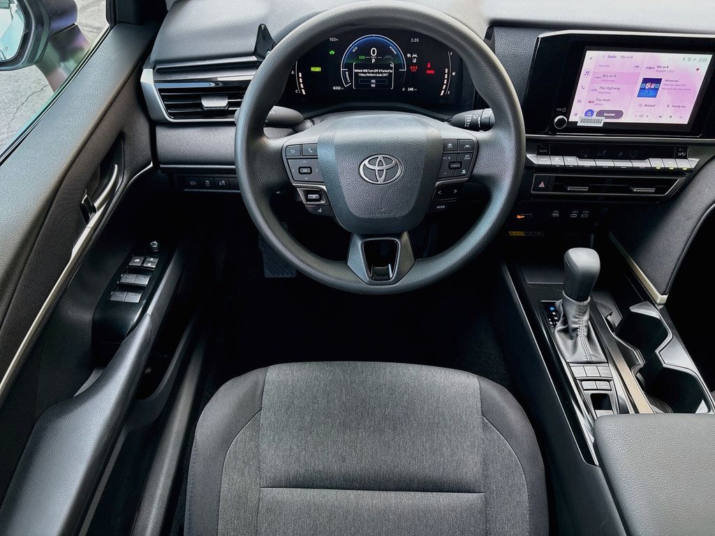 Thumbnail: 2026 Toyota Camry - 10