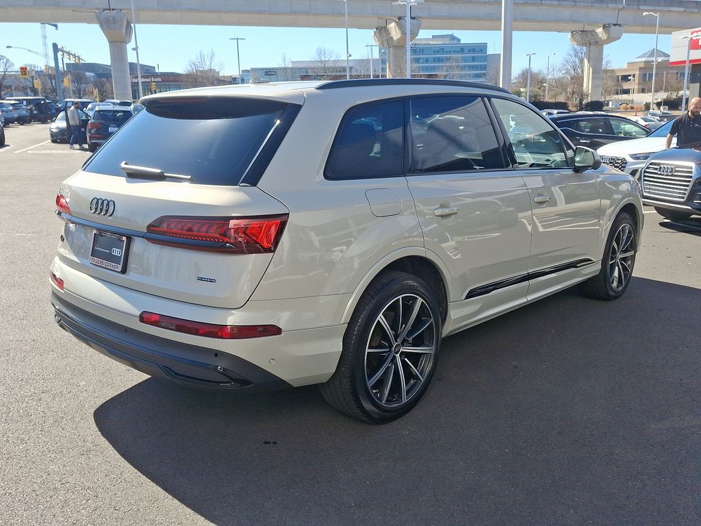 2022 Audi Q7 Premium Plus 4