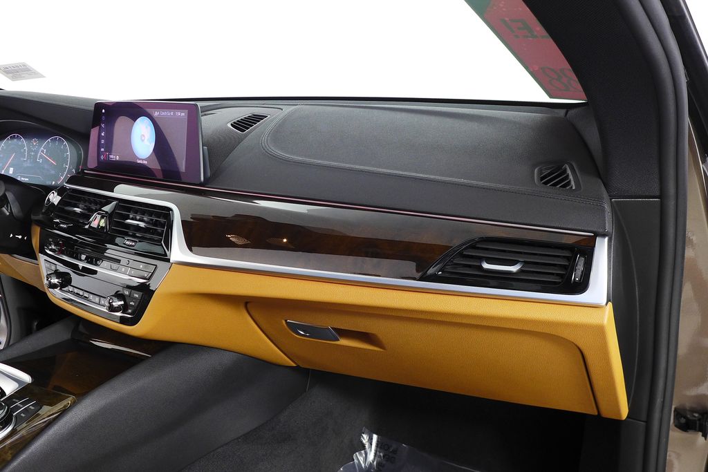 Thumbnail: 2019 BMW 6 Series - 15