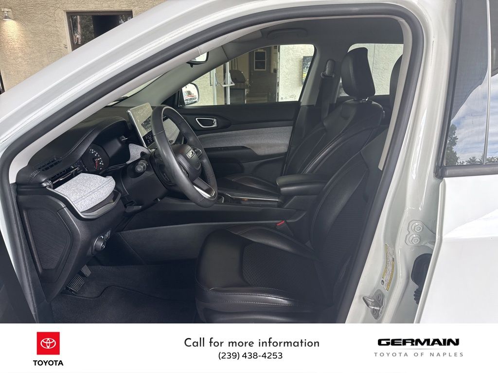 2022 Jeep Compass Latitude photo 7