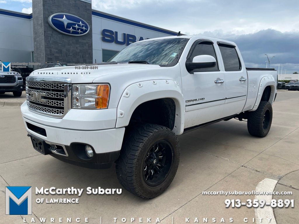 2011 GMC Sierra 2500HD Denali Crew Cab 4WD