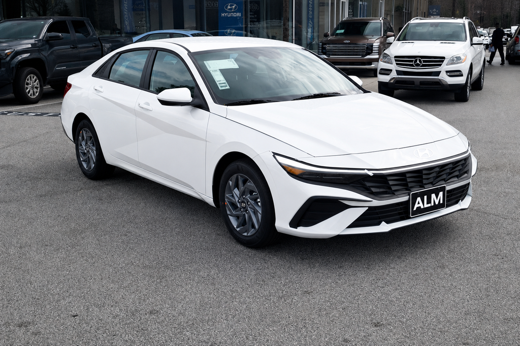 New 2026 White Hyundai Blue image 3