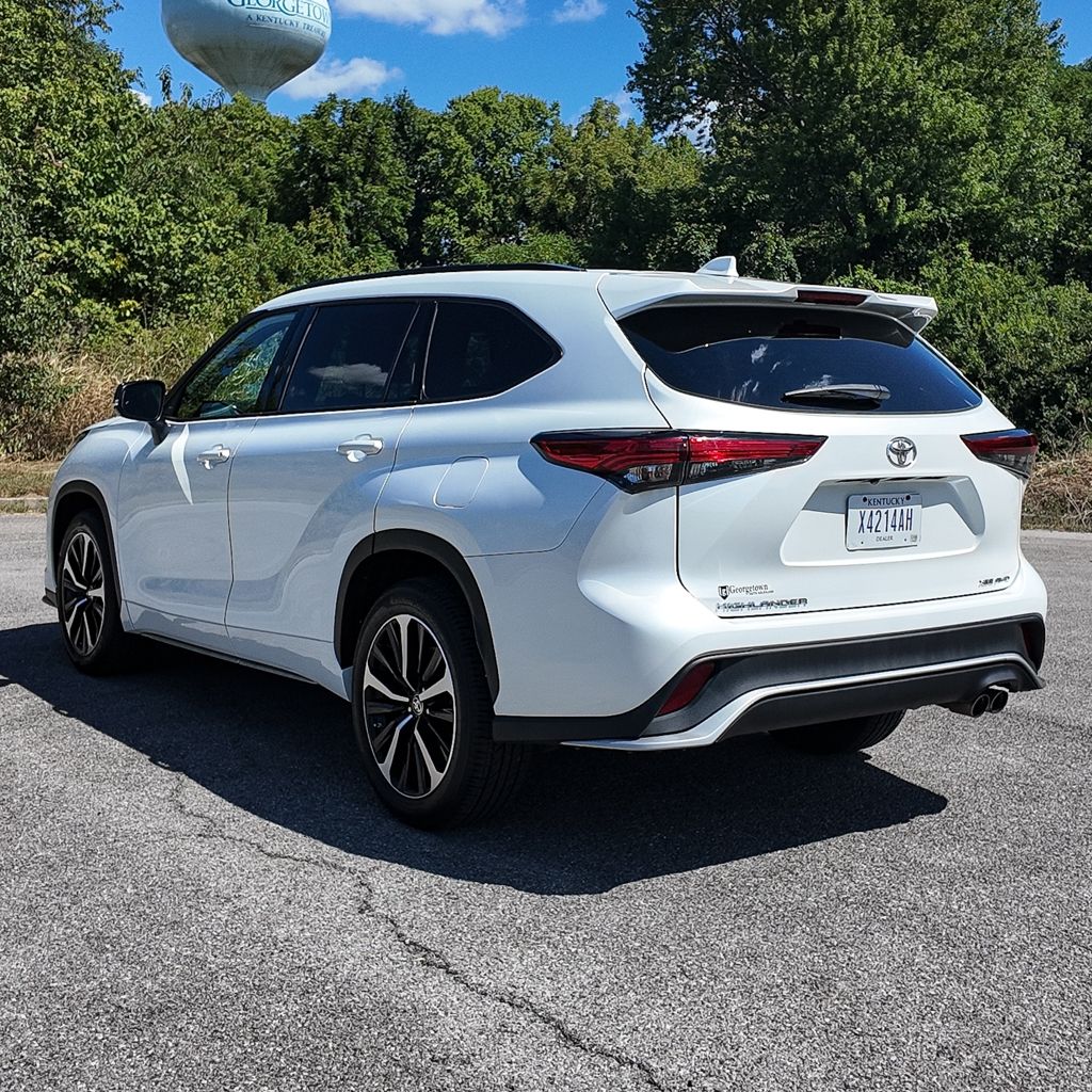 2022 Toyota Highlander XSE - Photo 48