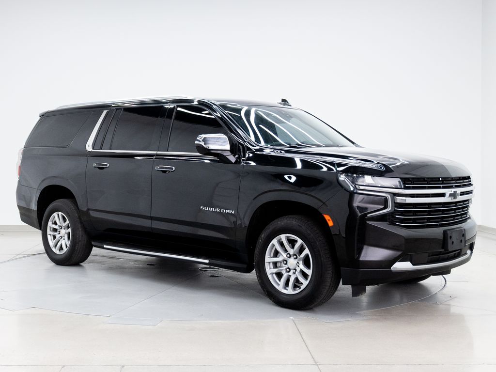 Black 2021 Chevrolet Suburban LT 4WD SUV / Crossover Four-Wheel Drive