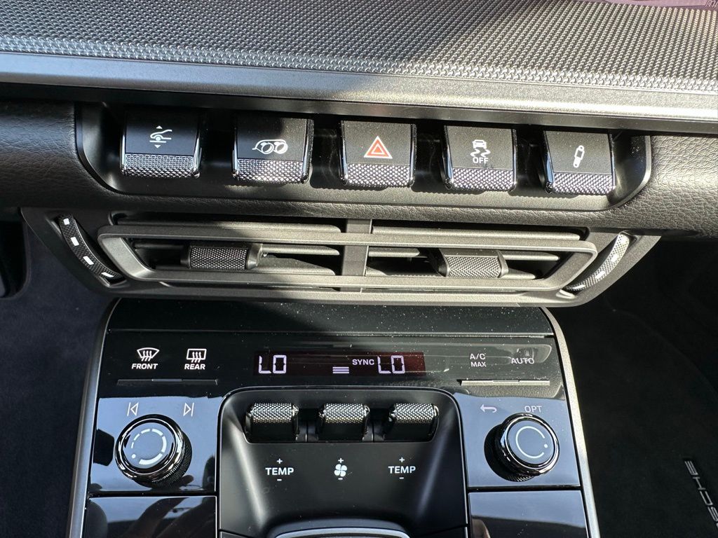 2024 Porsche 911 Carrera S 24