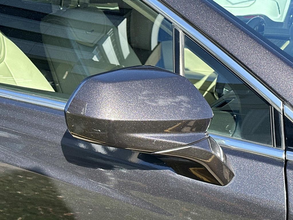 Thumbnail: 2018 Cadillac XT5 - 18