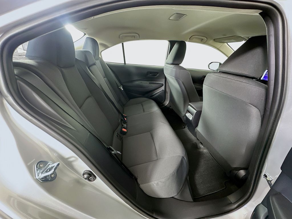 Thumbnail: 2025 Toyota Corolla - 26