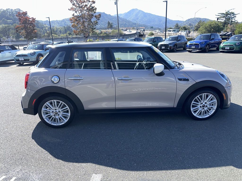 Thumbnail: 2023 MINI Cooper - 6