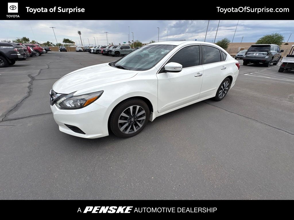 2017 Nissan Altima SL -
                  Surprise, AZ