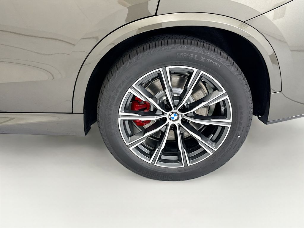 Thumbnail: 2026 BMW X5 - 30