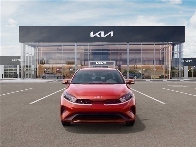 2024 Kia Forte LXS 2