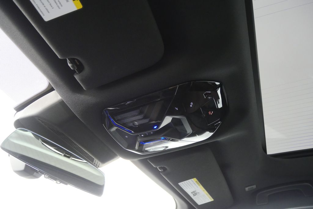 Thumbnail: 2023 BMW 7 Series - 25