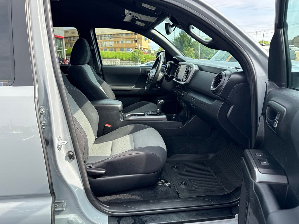 Used 2021 Toyota Tacoma Truck