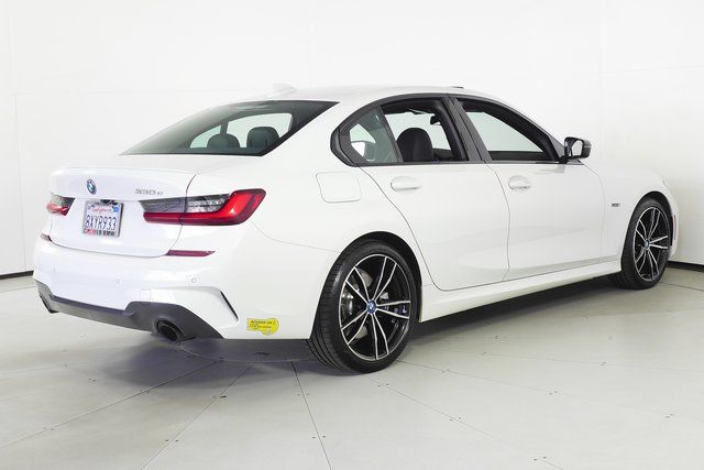 2022 BMW 3 Series 330e iPerformance 7