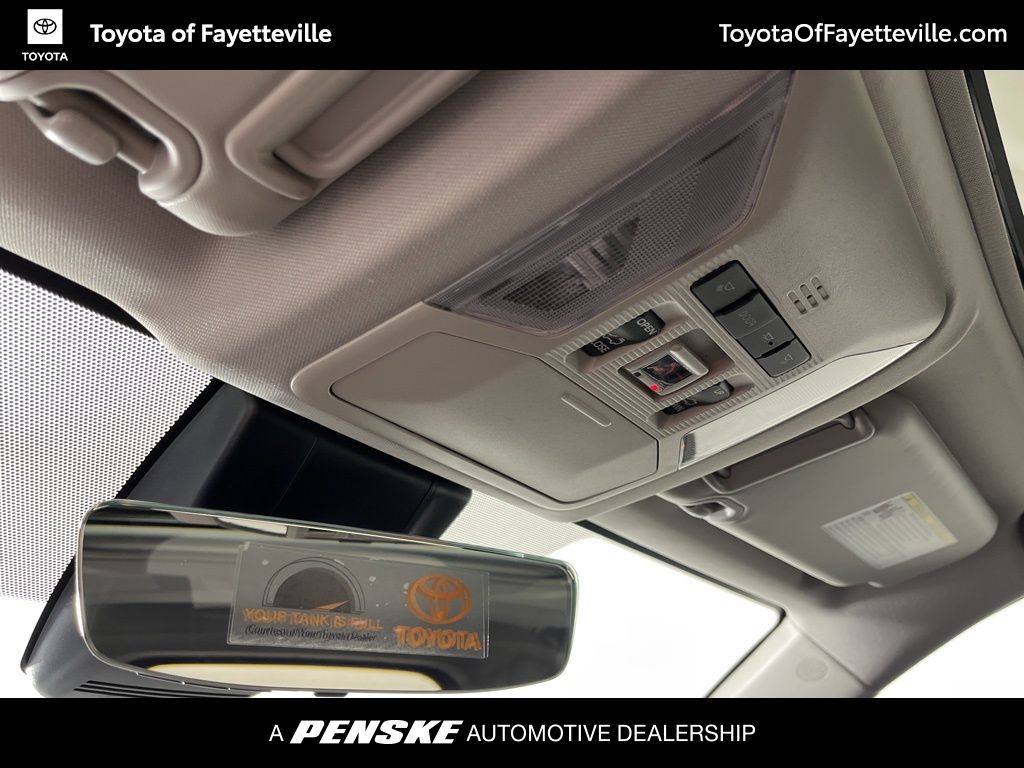 2025 Toyota RAV4 XLE Premium 26