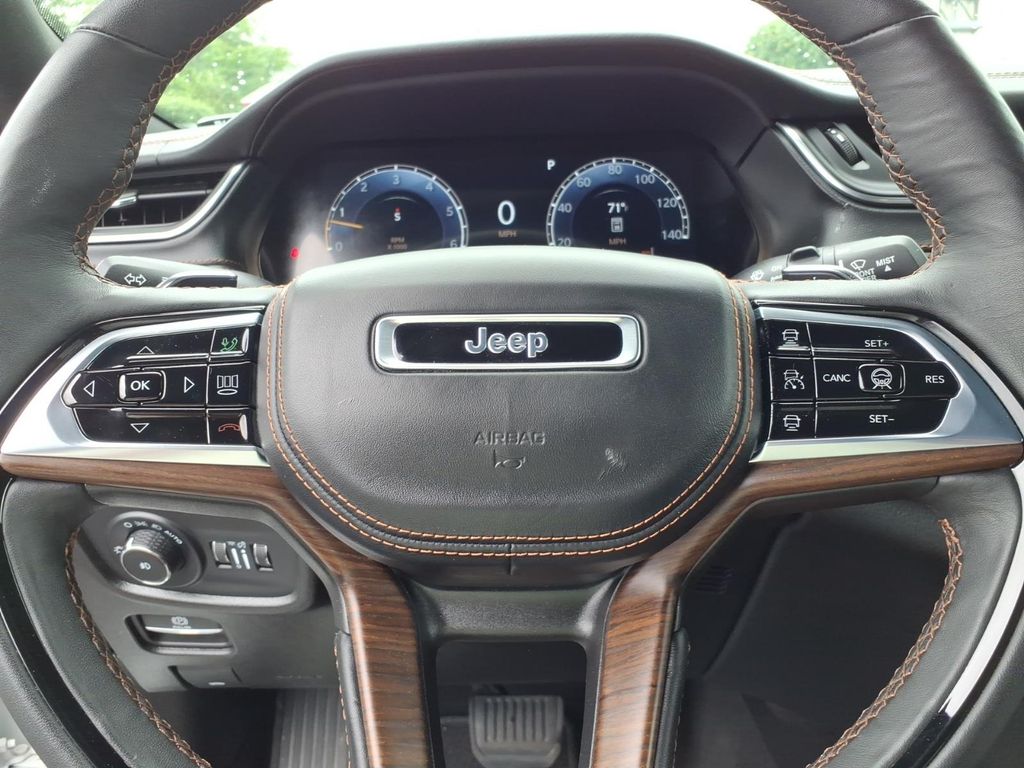 used 2024 Jeep Grand Cherokee car, priced at $44,950