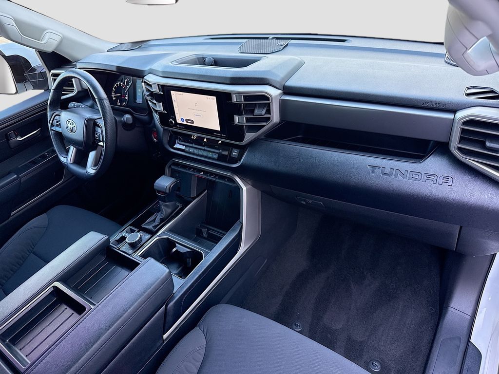 Thumbnail: 2024 Toyota Tundra - 17