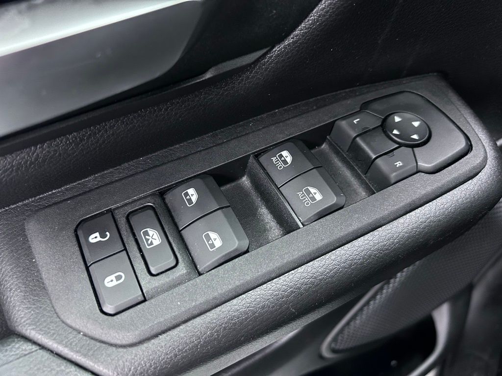 used 2025 Ram 1500 car, priced at $35,402