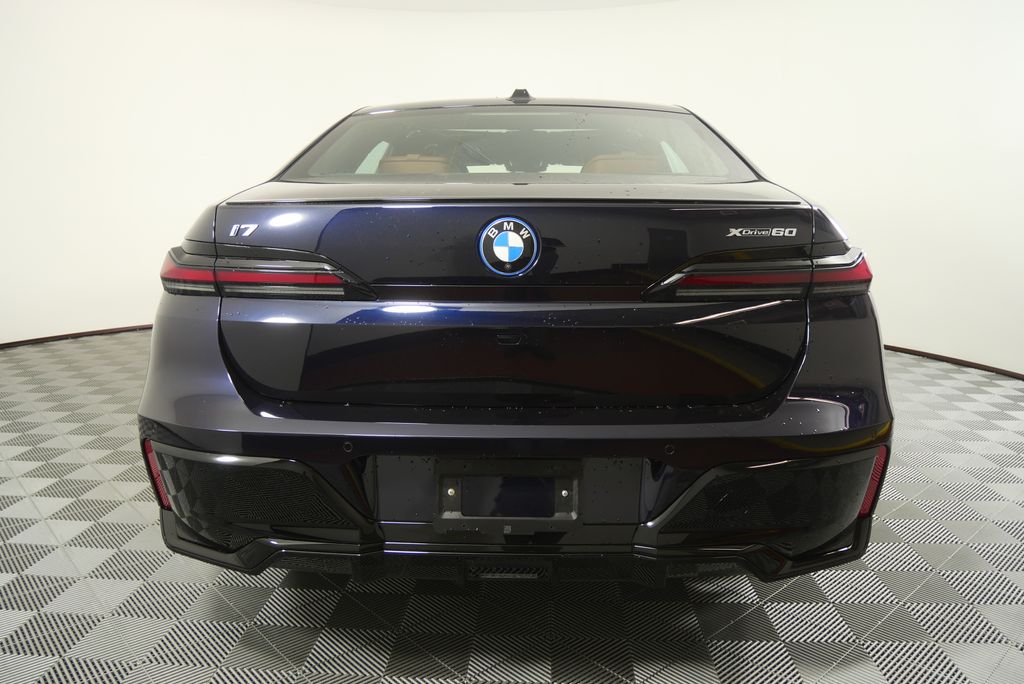 Thumbnail: 2025 BMW i7 - 4