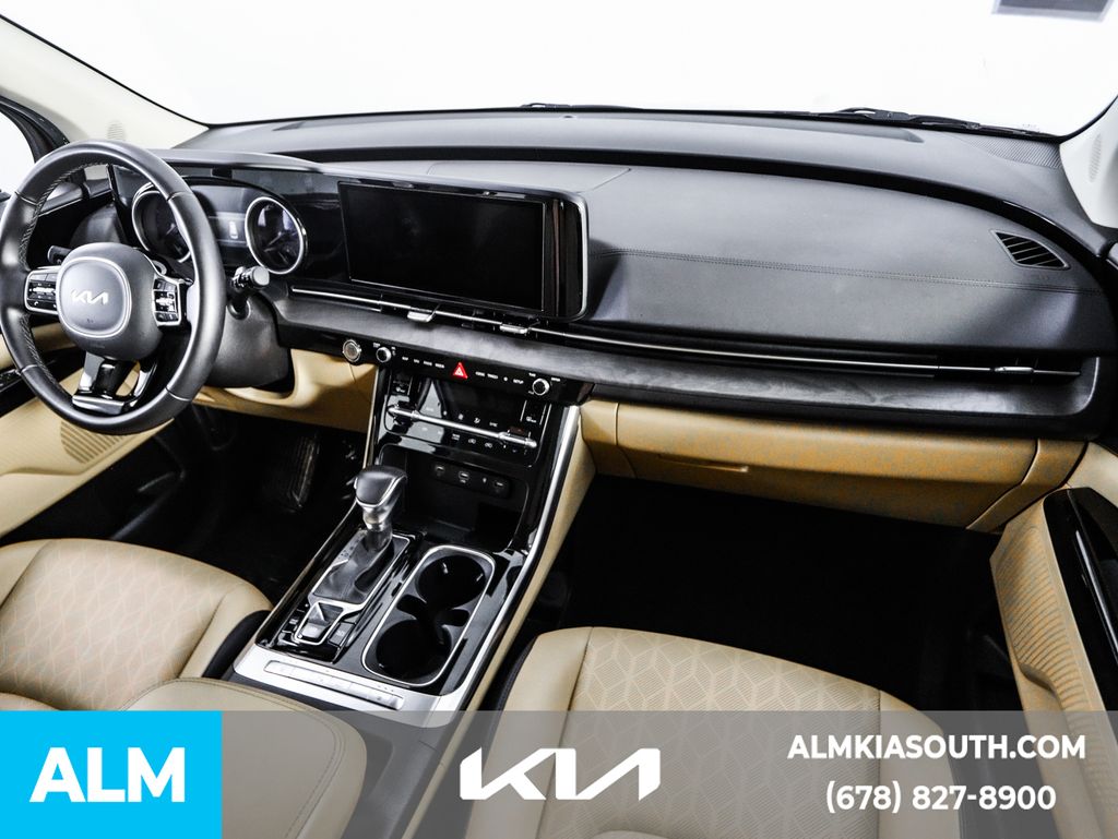 2024 Kia Carnival EX photo 20