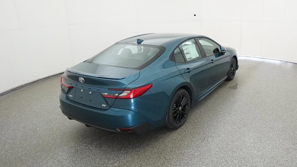 2025 Toyota Camry SE 20
