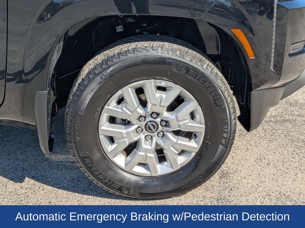 2023 Nissan Frontier Crew Cab SV 4x4