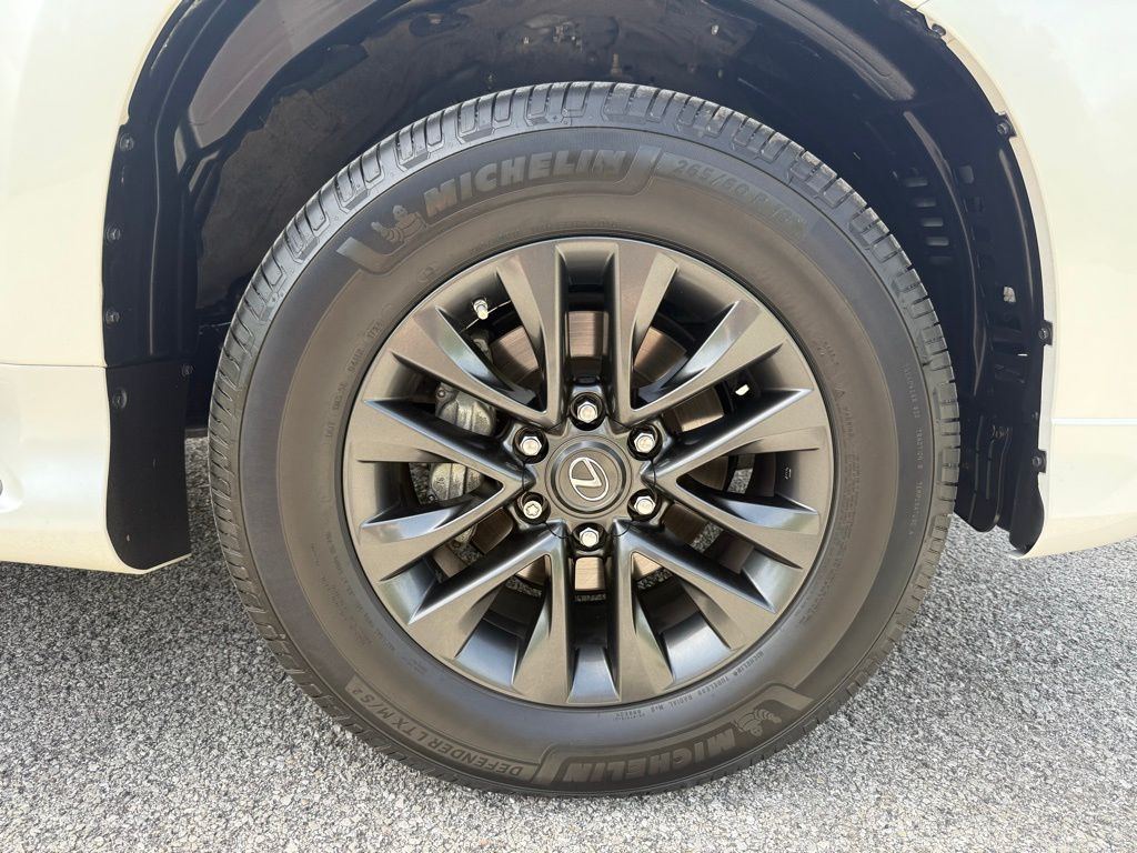 2023 Lexus GX PREMIUM - Photo 19