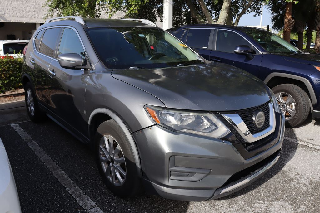 Thumbnail: 2019 Nissan Rogue - 6